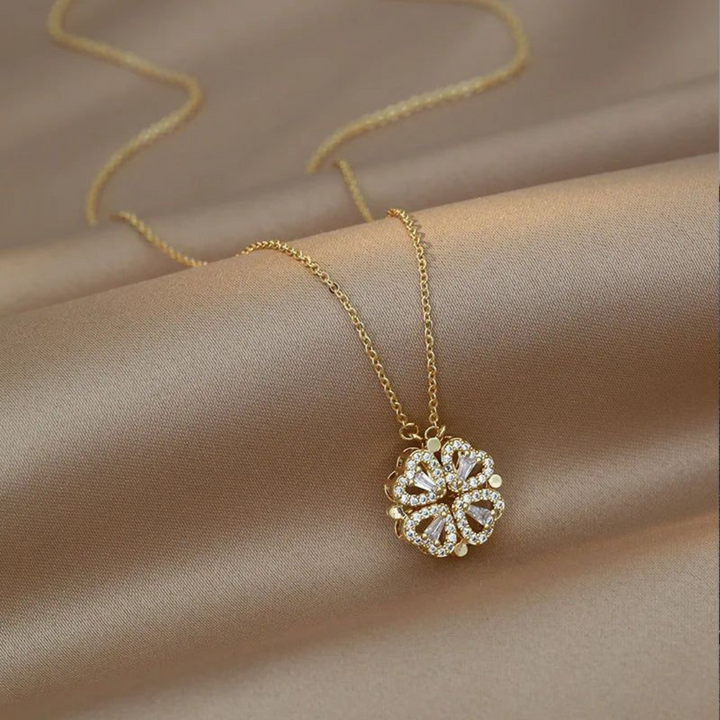 Collar Corazón de Tréboles